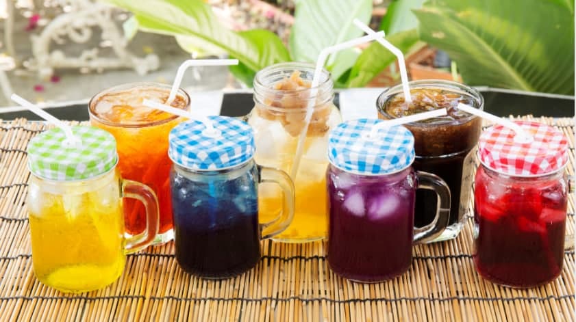 The 11 Yummy Thai Drinks to Cool You Down